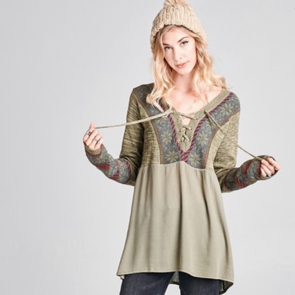 A Girl Thing Tops - 1 left❤️2 for $40❤️boho babydoll top